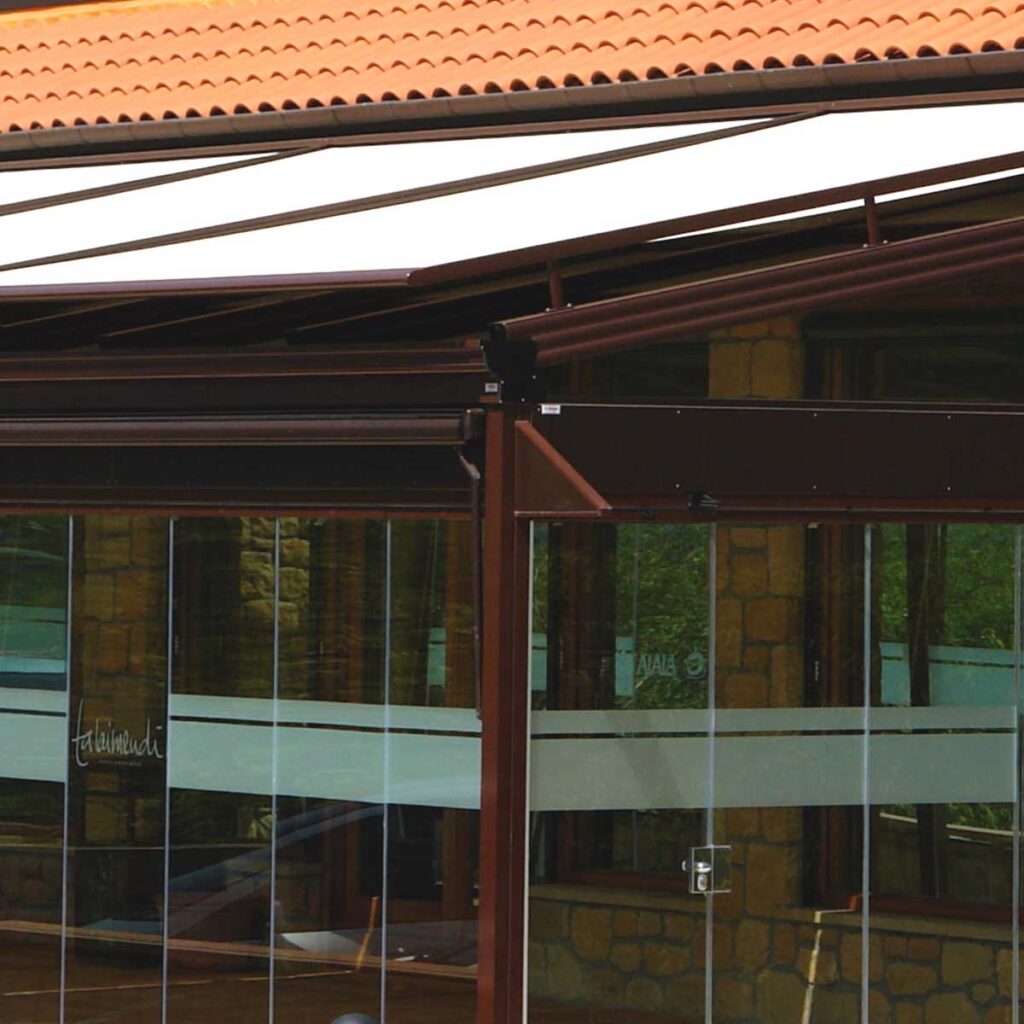 iraola store veranda2